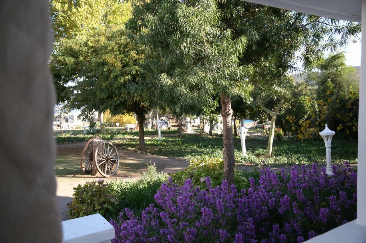 De Opstal Country Lodge Oudtshoorn Exterior foto